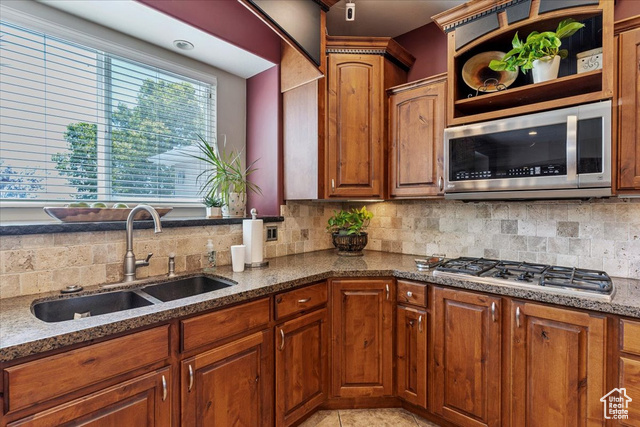 Photo 17 for MLS #2102407 at 922 S 1760 West