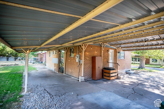 Photo 32 for MLS #2102431 at 290 N Colonial Ave