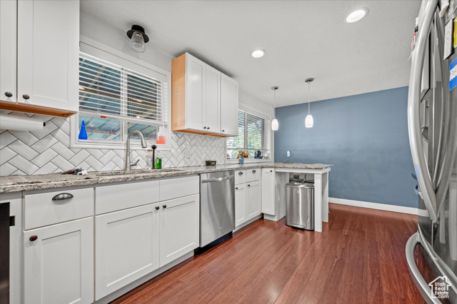 Photo 11 for MLS #2102431 at 290 N Colonial Ave