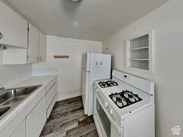 Photo 14 for MLS #2102444 at 2487 S 800 East