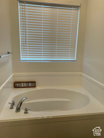 Photo 16 for MLS #2102496 at 422 W 1360 North