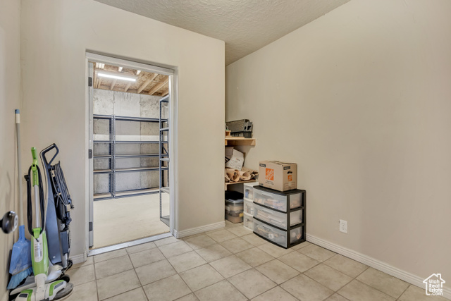 Photo 36 for MLS #2102503 at 1619 Galbraith Ln