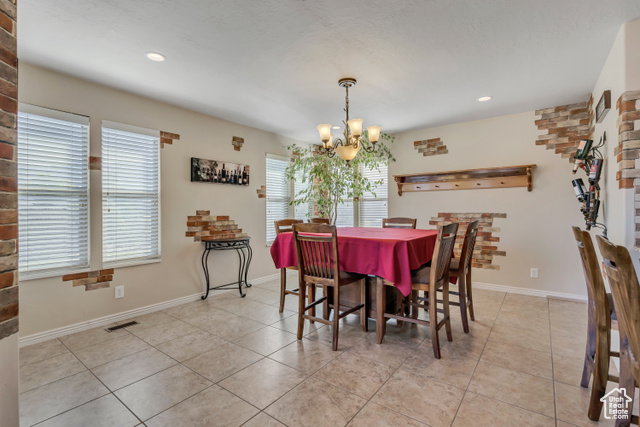 Photo 7 for MLS #2102503 at 1619 Galbraith Ln