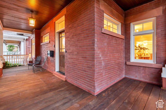 Photo 20 for MLS #2102510 at 219 E 8th Ave