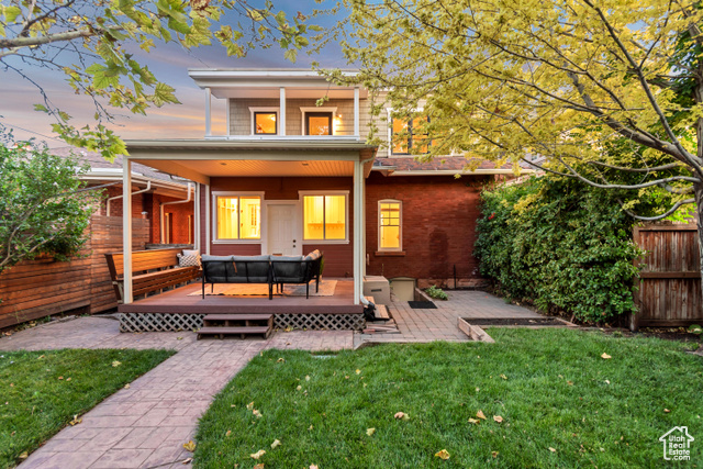 Photo 15 for MLS #2102510 at 219 E 8th Ave