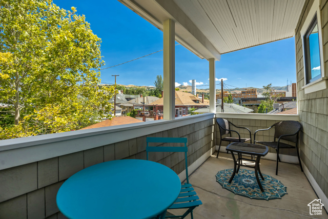 Photo 50 for MLS #2102510 at 219 E 8th Ave