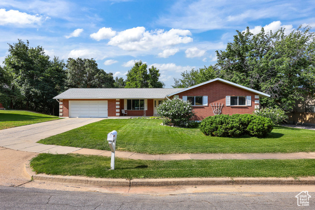 2826 E BRINTON CIR, Layton UT 84040