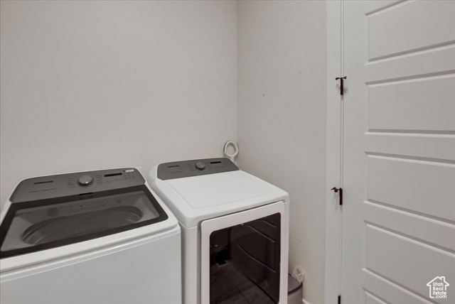 Photo 22 for MLS #2102544 at 1611 W Laurel Chase Dr