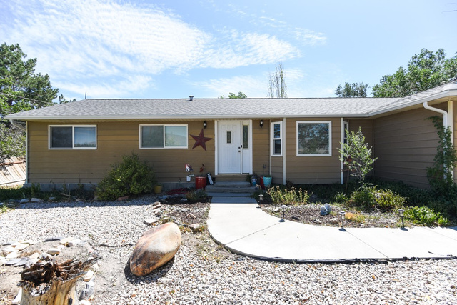 Photo 8 for MLS #2102554 at 113 S Hwy 112