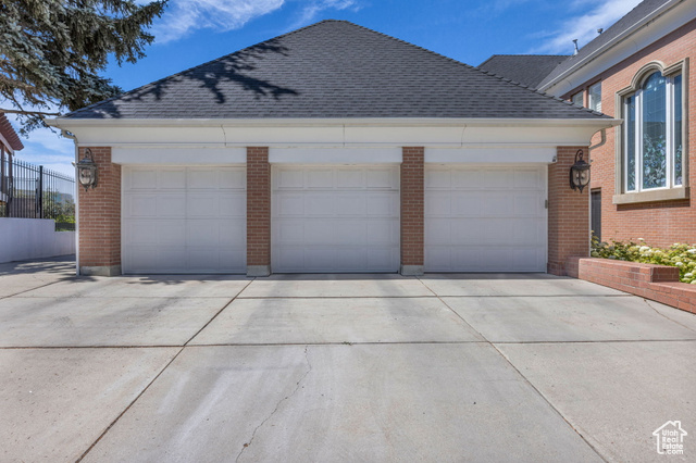 Photo 48 for MLS #2102556 at 1714 E Fort Douglas Cir