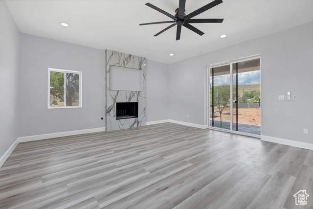 Photo 9 for MLS #2102557 at 476 E Spring Dr