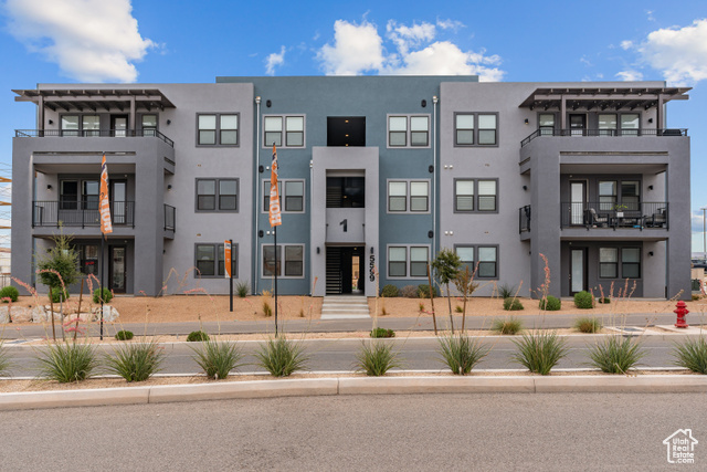 Photo 4 for MLS #2102562 at 5599 S Carnelian Pkwy #605