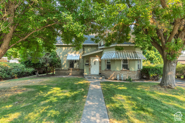 Photo 2 for MLS #2102570 at 255 S 300 East