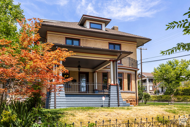 Photo 32 for MLS #2102580 at 1185 E 1st Ave
