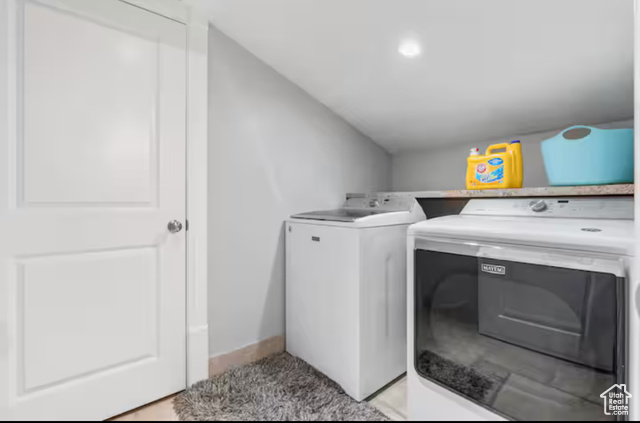 Photo 55 for MLS #2102588 at 705 N Lochwood Vw