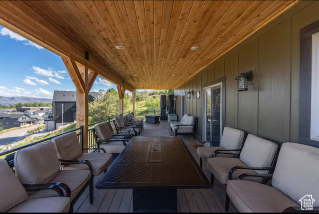 Photo 68 for MLS #2102588 at 705 N Lochwood Vw