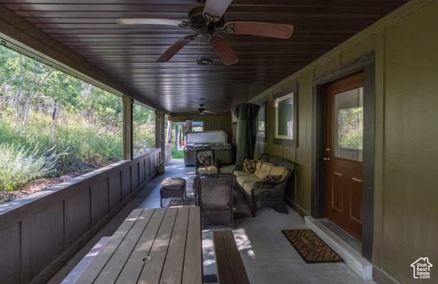 Photo 75 for MLS #2102588 at 705 N Lochwood Vw