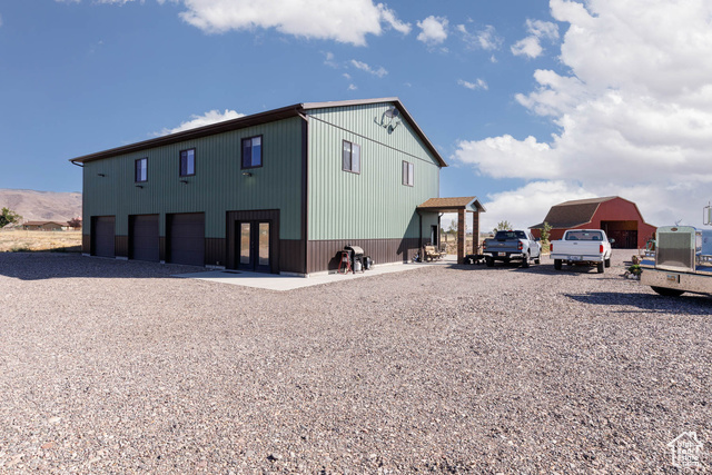Photo 38 for MLS #2102592 at 704 N Brooklyn Rd