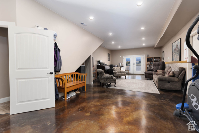 Photo 11 for MLS #2102592 at 704 N Brooklyn Rd