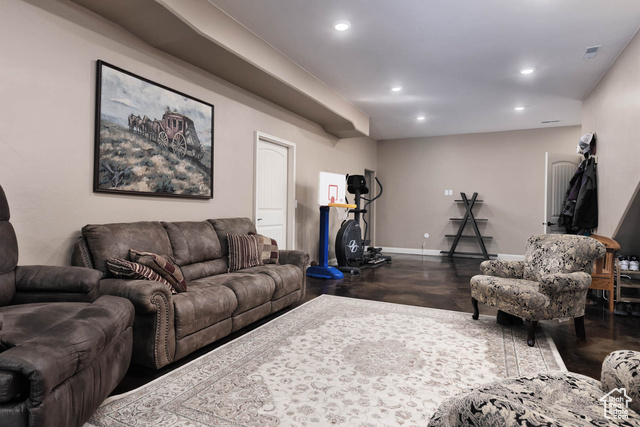 Photo 8 for MLS #2102592 at 704 N Brooklyn Rd