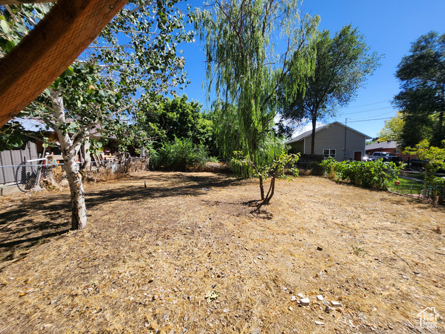 Photo 8 for MLS #2102601 at 423 W Forest St