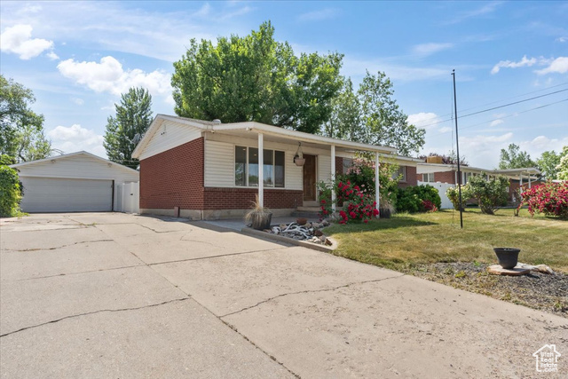 175 GREEN DR, Layton UT 84041