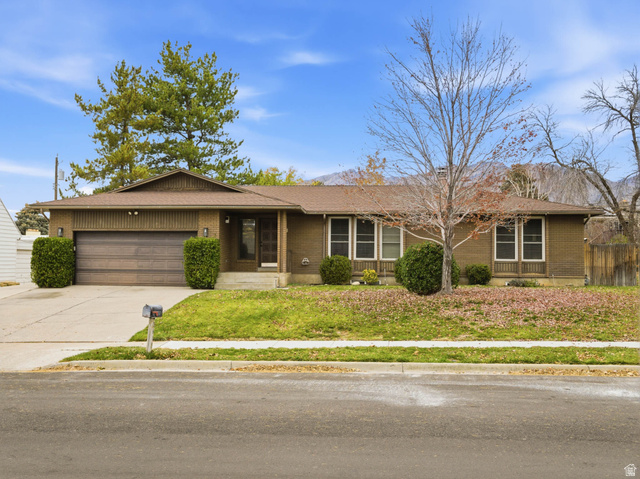 2619 E Sundance Dr
                     MLS #2102604