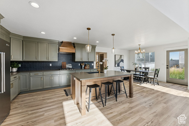 Photo 7 for MLS #2102627 at 4414 W Monument Peak Dr
