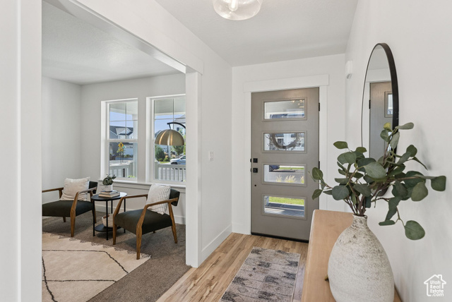 Photo 4 for MLS #2102627 at 4414 W Monument Peak Dr