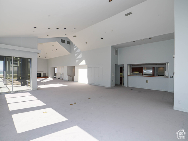 Photo 7 for MLS #2102643 at 44 W Broadway #2701