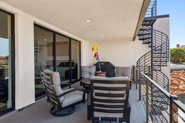 Photo 51 for MLS #2102654 at 1193 W Crest Dr