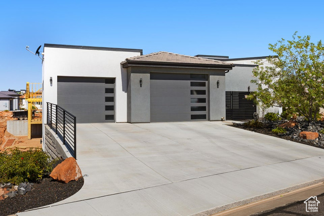Photo 15 for MLS #2102654 at 1193 W Crest Dr