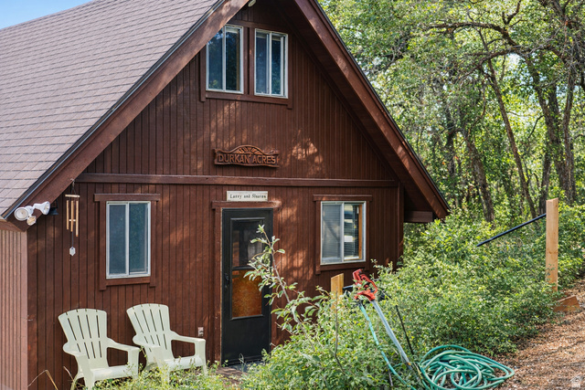 Main photo for 2727 S Valley View Rd