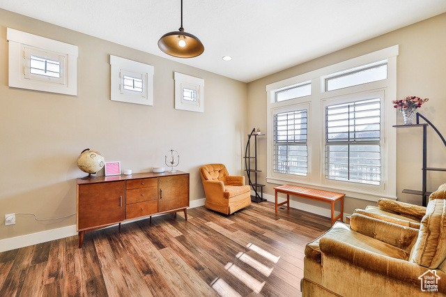 Photo 4 for MLS #2102718 at 5246 N Oldgate Rd