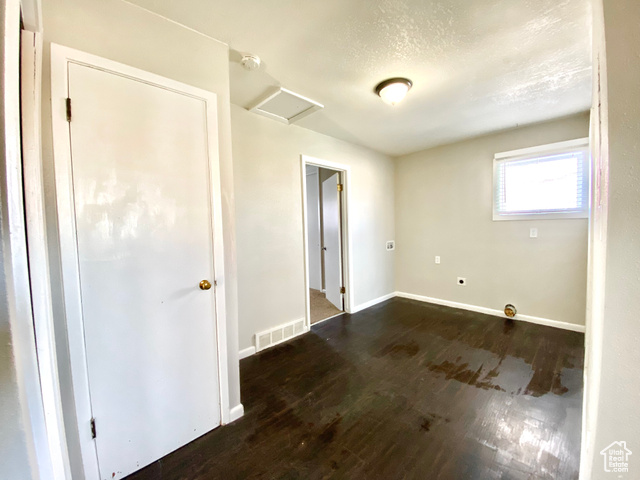 Photo 23 for MLS #2102723 at 4075 Jefferson Ave