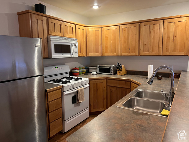 Photo 2 for MLS #2102761 at 3764 Prickly Pear Cir #2-A8