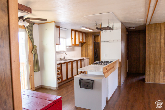 Photo 5 for MLS #2102772 at 1500 N Angel St #64