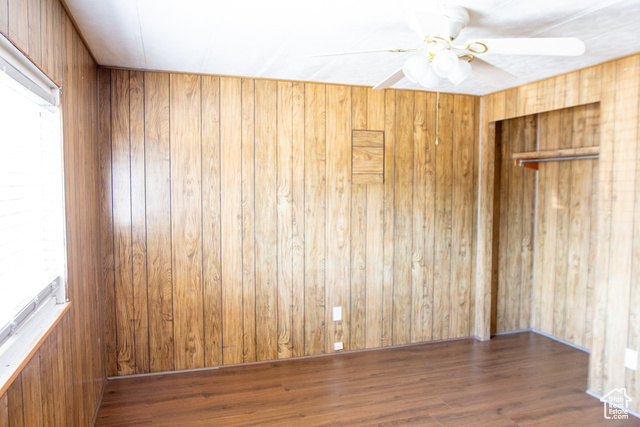Photo 12 for MLS #2102772 at 1500 N Angel St #64