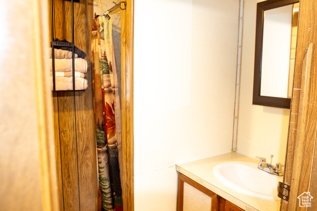 Photo 21 for MLS #2102772 at 1500 N Angel St #64