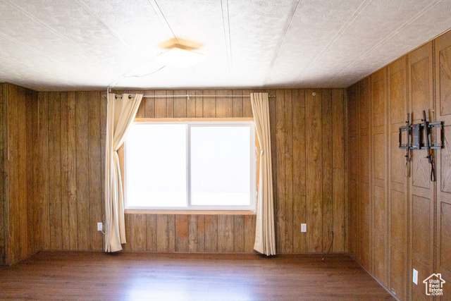 Photo 10 for MLS #2102772 at 1500 N Angel St #64