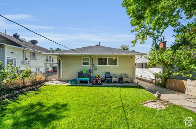 Photo 23 for MLS #2102774 at 634 Kershaw St