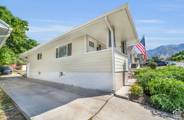 Photo 22 for MLS #2102774 at 634 Kershaw St