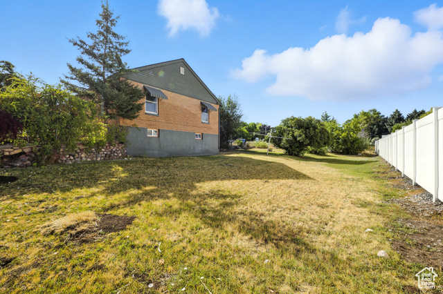 Photo 26 for MLS #2102783 at 407 S 100 West