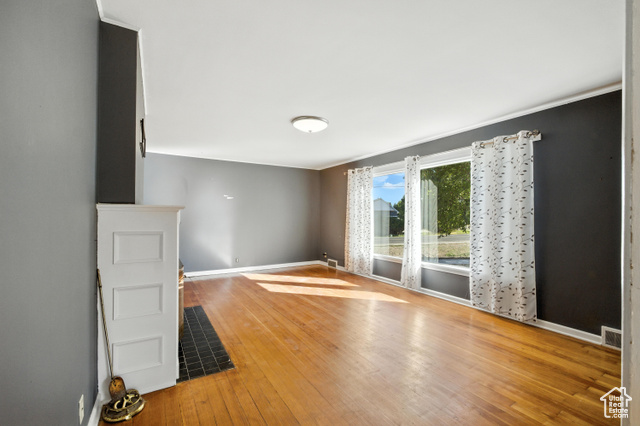 Photo 5 for MLS #2102783 at 407 S 100 West