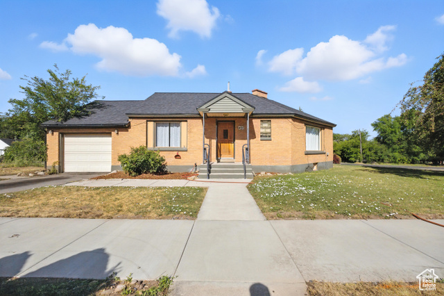 Photo 40 for MLS #2102783 at 407 S 100 West