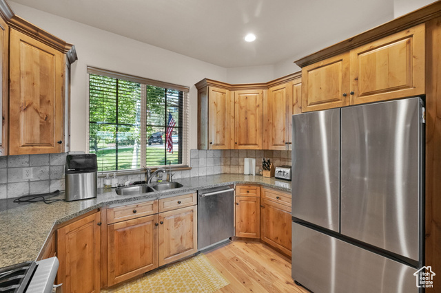 Photo 12 for MLS #2102788 at 1172 N Turnberry Woods Dr