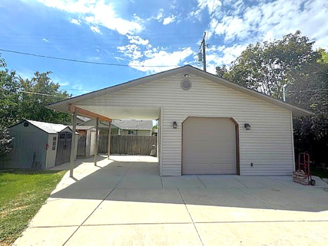 Photo 38 for MLS #2102798 at 801 N Medoland Dr
