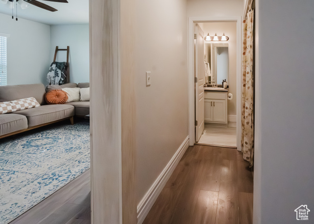 Photo 8 - 212 N Aparicio Dr, Tooele UT 84074