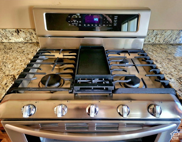 Photo 11 for MLS #2102820 at 1274 N 250 East