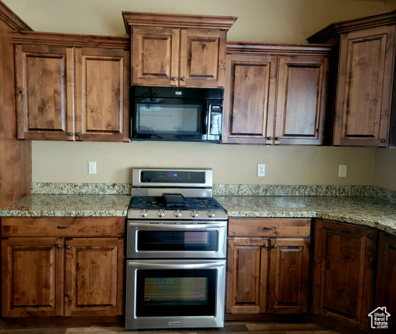 Photo 10 for MLS #2102820 at 1274 N 250 East